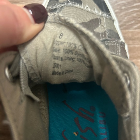 Maxine Blowfish slip on shoes - Picture 4 of 4